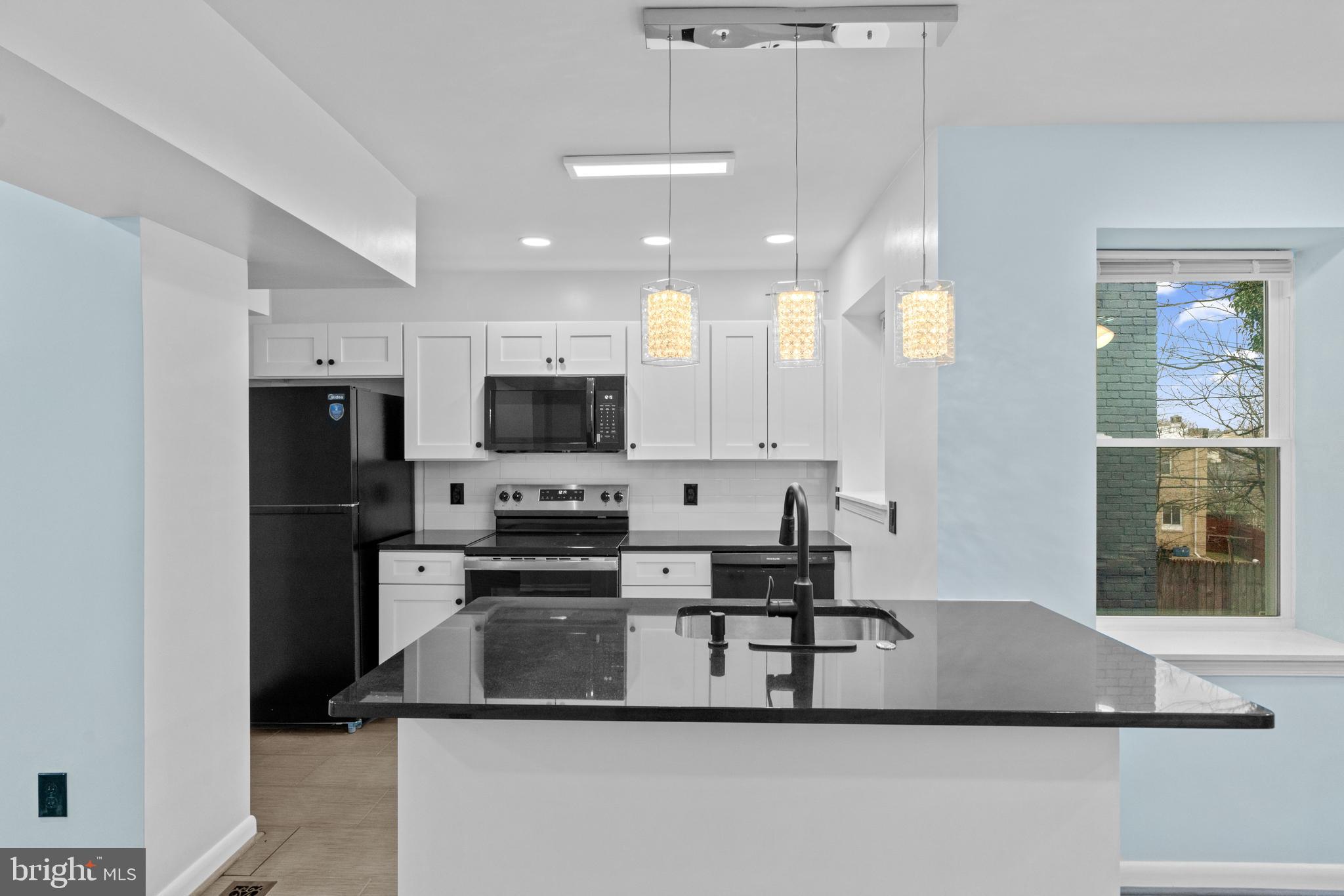 BALTIMORE HIGHLANDS - Residential