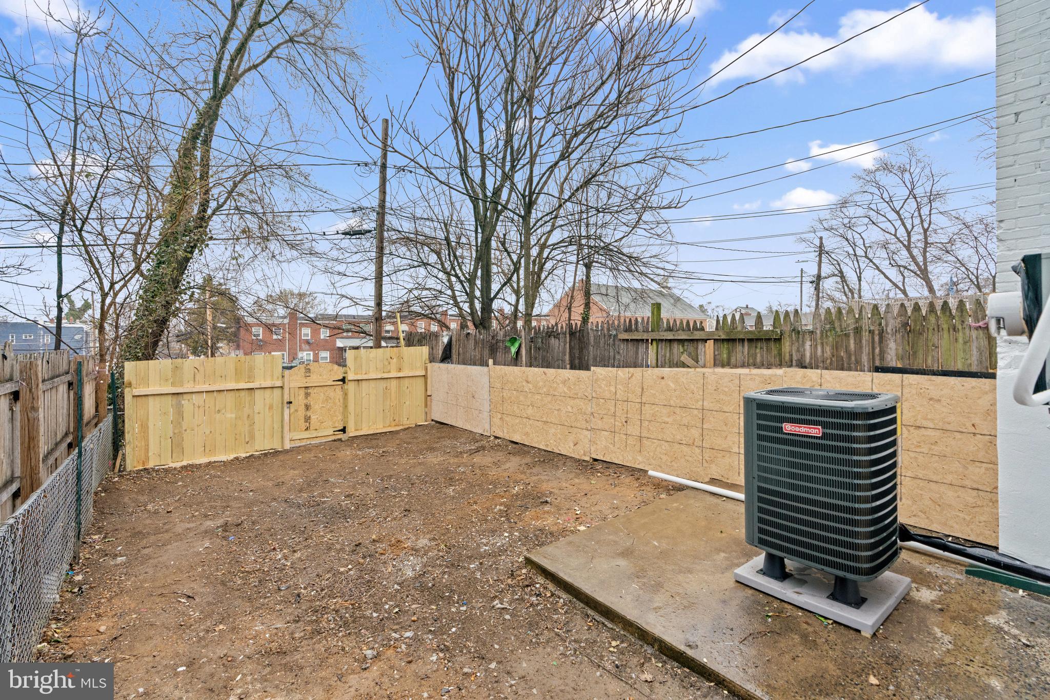 BALTIMORE HIGHLANDS - Residential