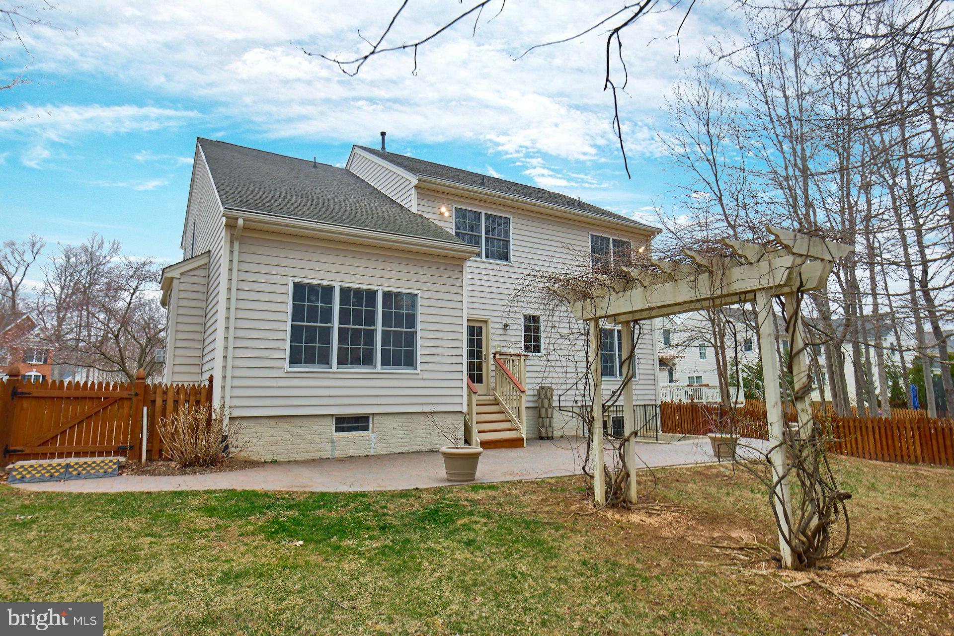 DOMINION VALLEY COUNTRY CLUB - Residential