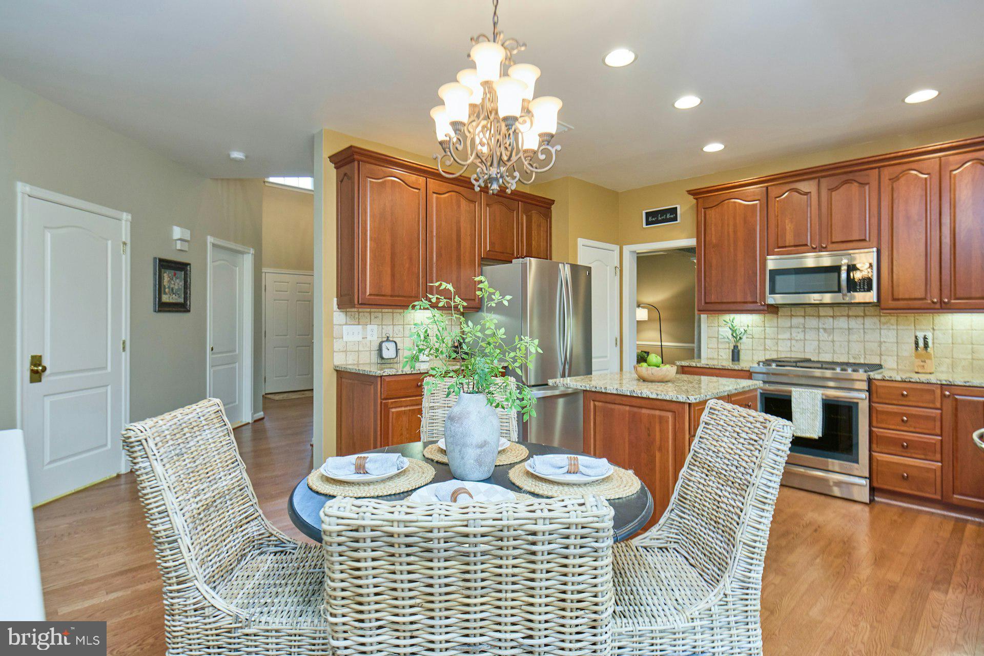 DOMINION VALLEY COUNTRY CLUB - Residential