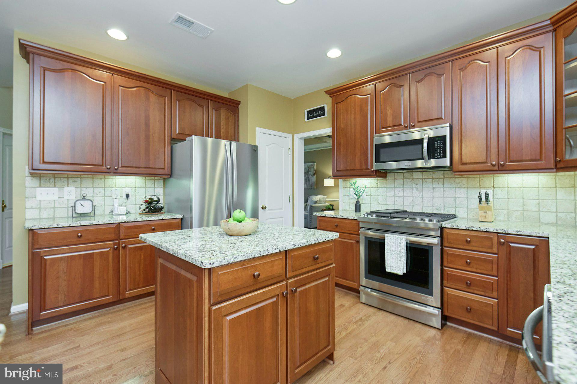 DOMINION VALLEY COUNTRY CLUB - Residential