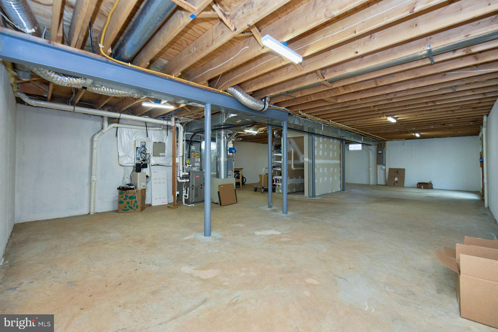 DOMINION VALLEY COUNTRY CLUB - Residential