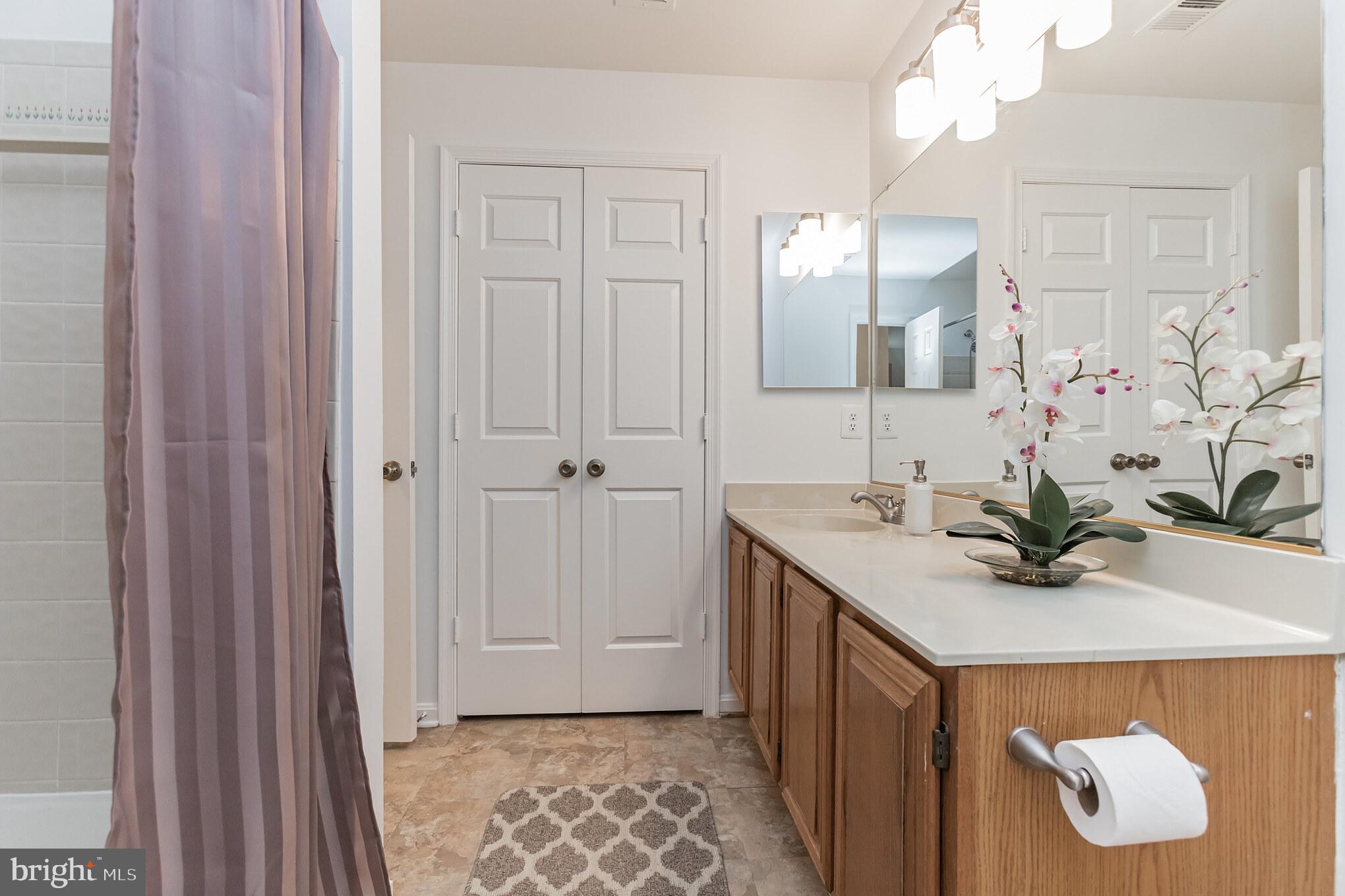 BRISTOL HOUSE - Residential