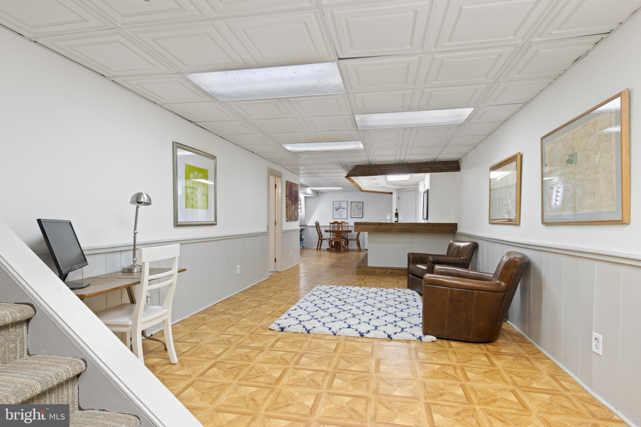 THE CIRCLES - Residential