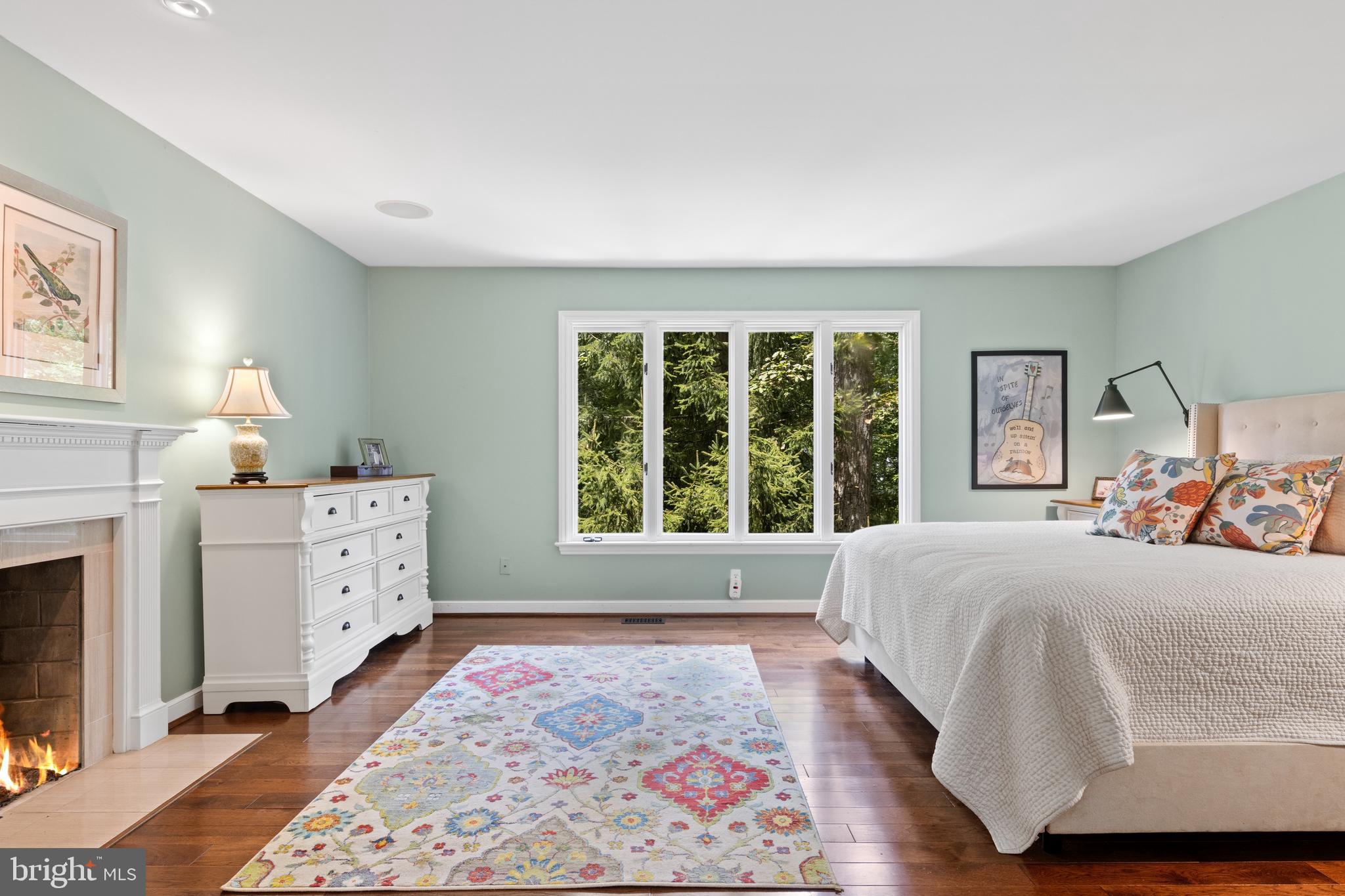 THE CIRCLES - Residential