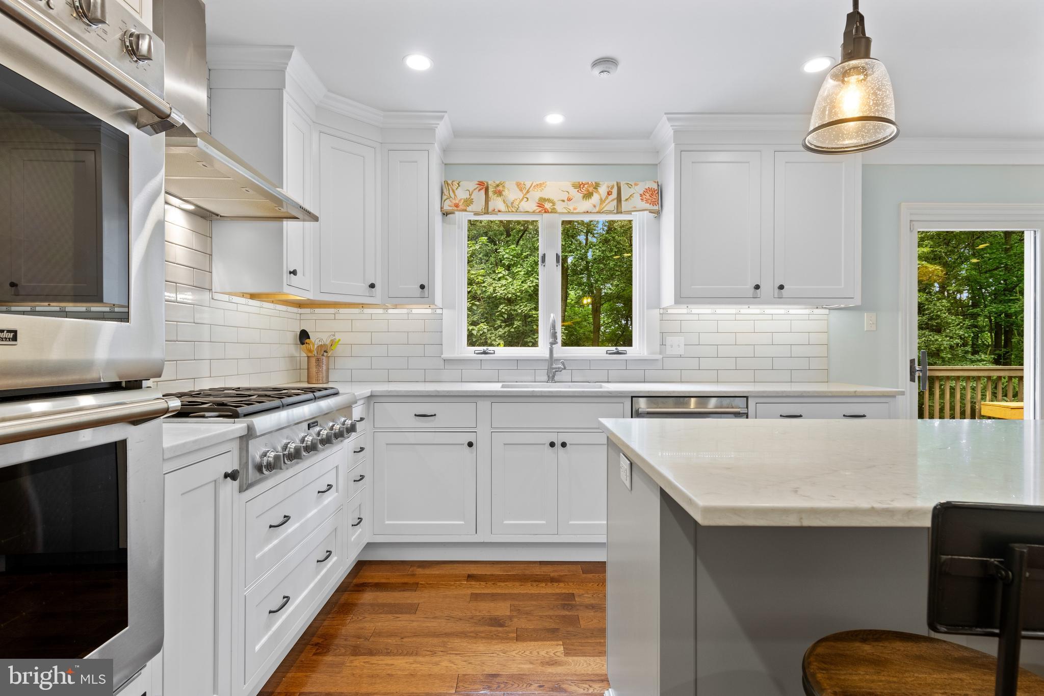 THE CIRCLES - Residential