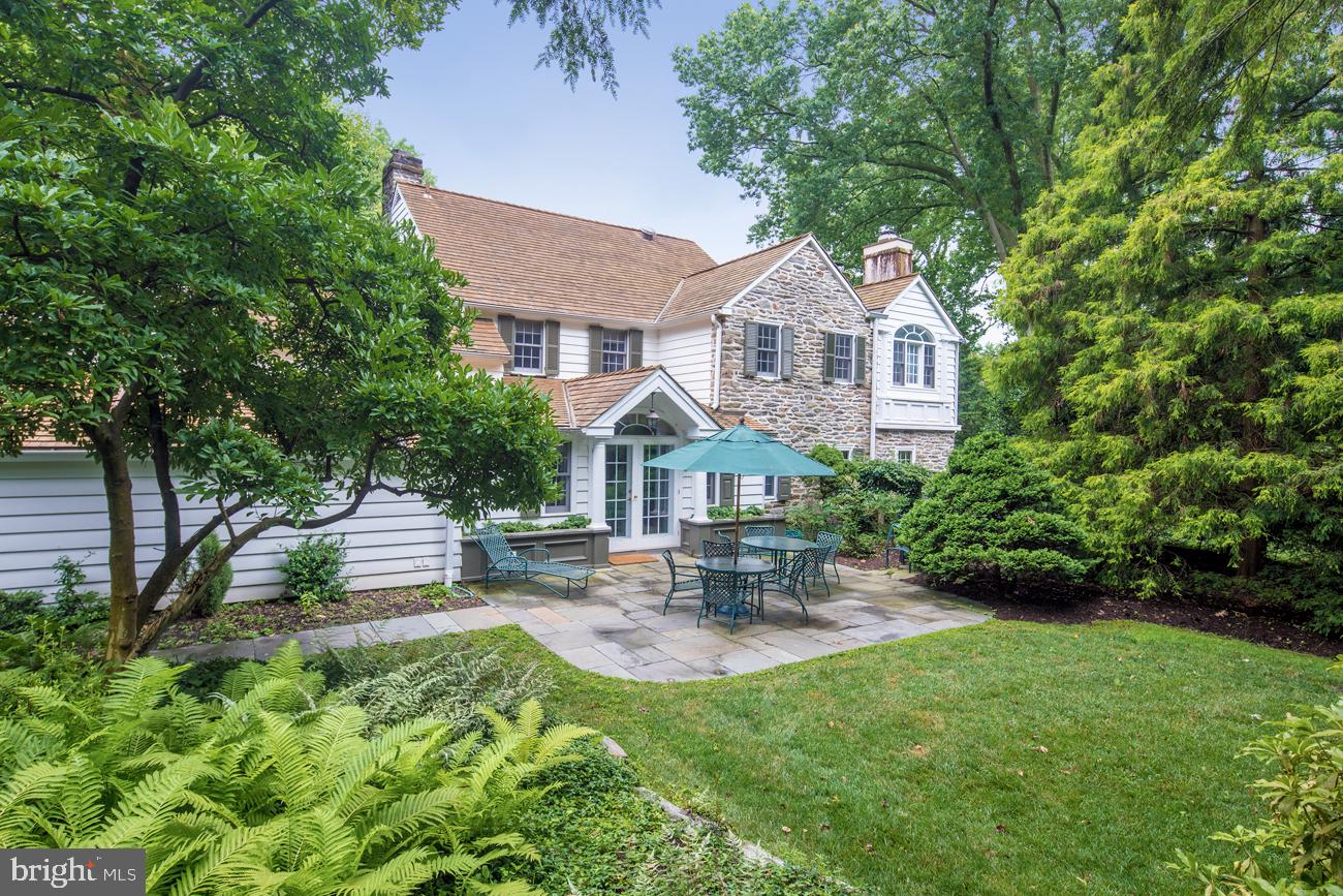 GLADWYNE - Residential