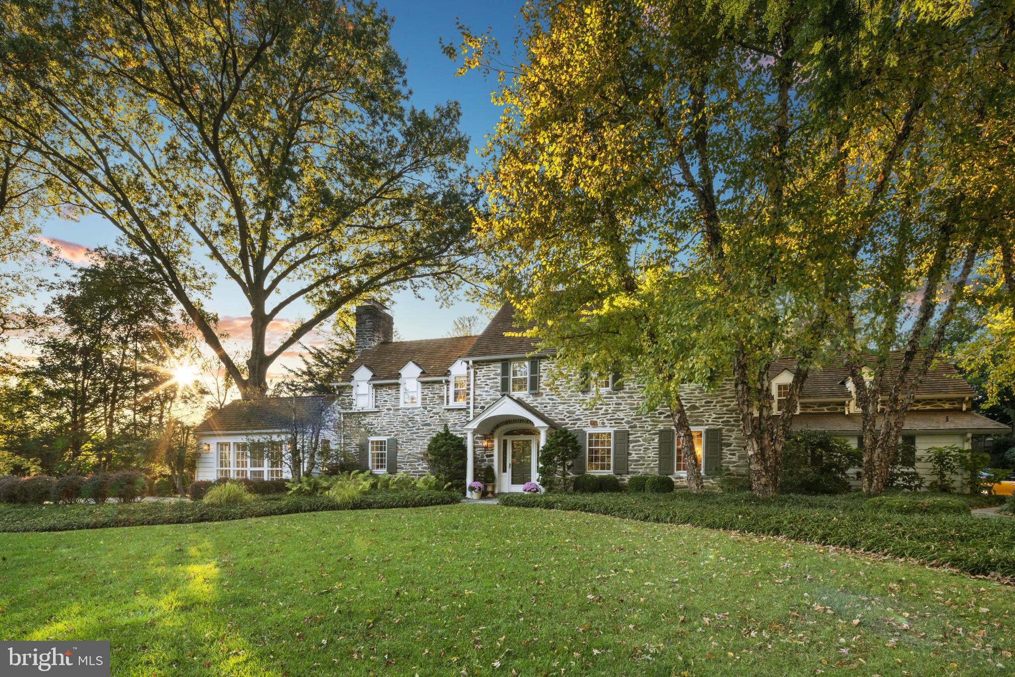 GLADWYNE - Residential