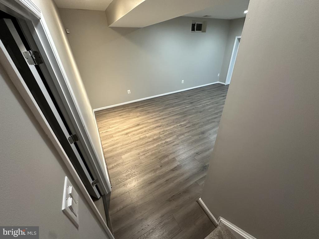 STONEWALL MANOR - Residential Lease