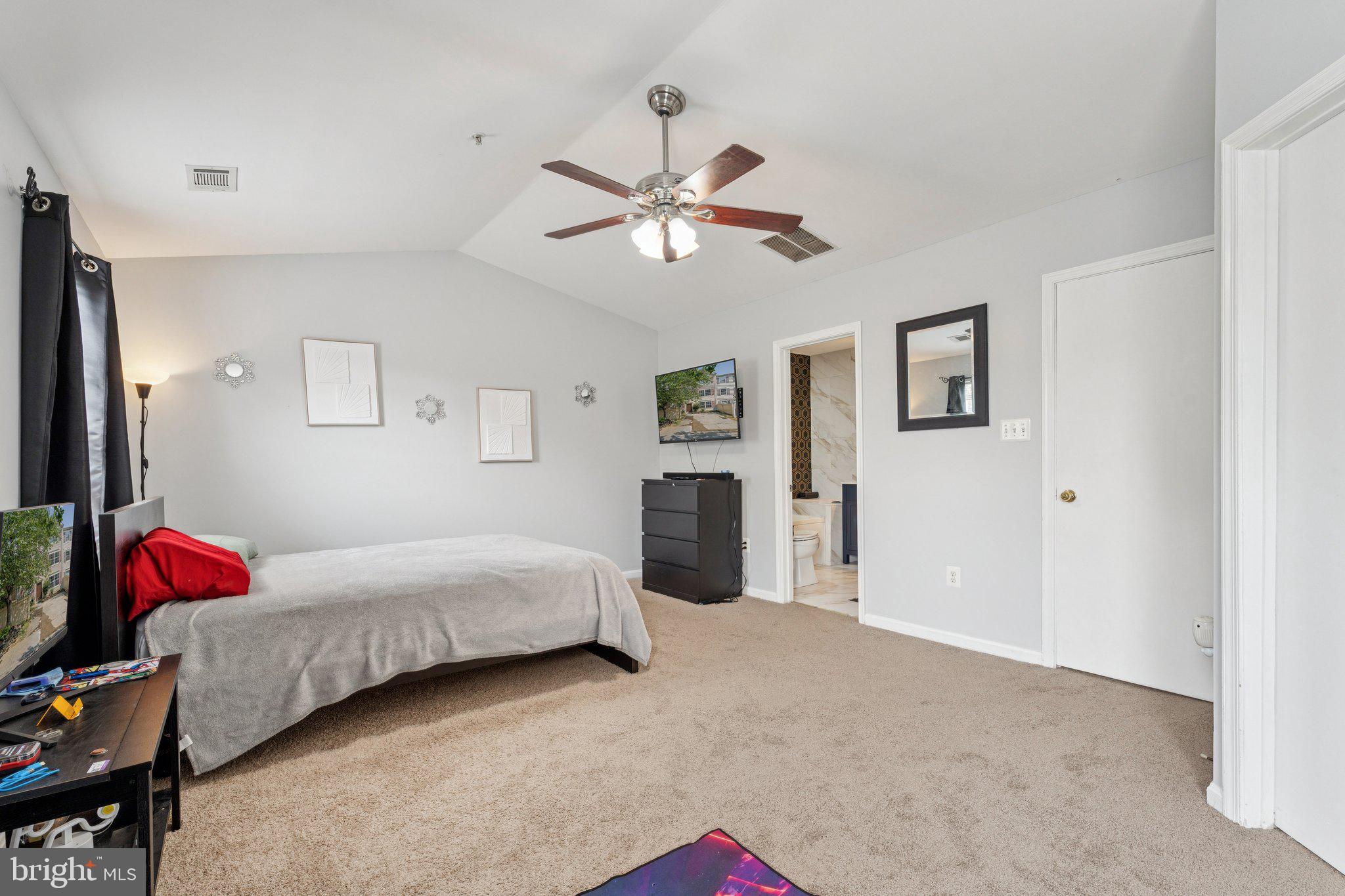 TASKERS CHANCE - Residential