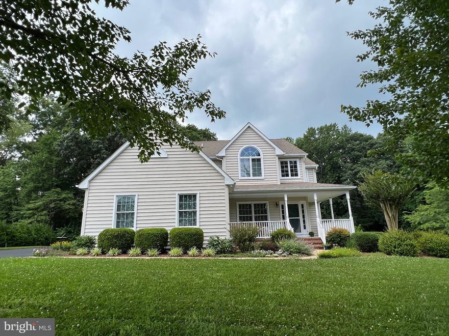 NEW PRICE! Your Buyers should see this impressive, beautiful home soon! It is "move in ready" and has been wonderfully maintained by its original owners. It shows like new! Located on a cul-de-sac in a small quiet neighborhood, it is backed by a scenic tranquil wooded area that offers great privacy. The lawn and landscaping are beautiful and well groomed.  Features 4 bedrooms and 2 1/2 baths and a large garage. A rear deck offers a terrific peaceful area to relax after a long day!  The sellers are providing a one year Home Warranty as well. This home is in close proximity to the Naval Air Warfare Center Patuxent River and it is very close to schools, shopping, dining and many water sports and boating opportunities. It is an easy home to show! Your buyers will find it worth their time to come see it.