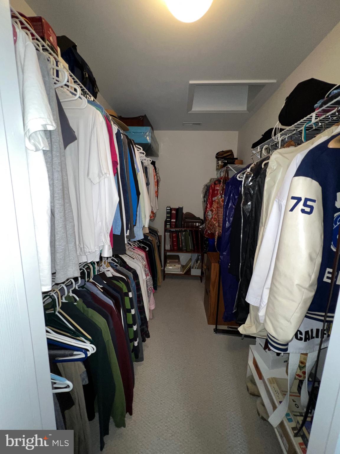 WILLOWBROOK - Residential