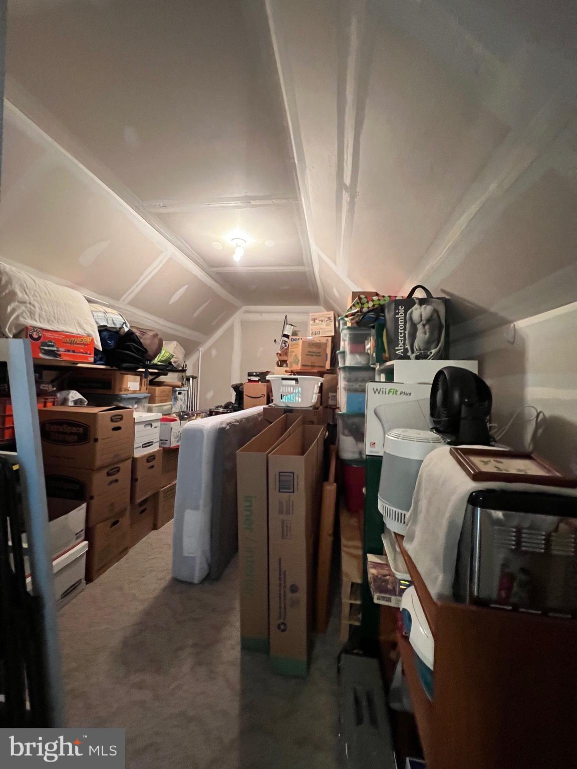 WILLOWBROOK - Residential