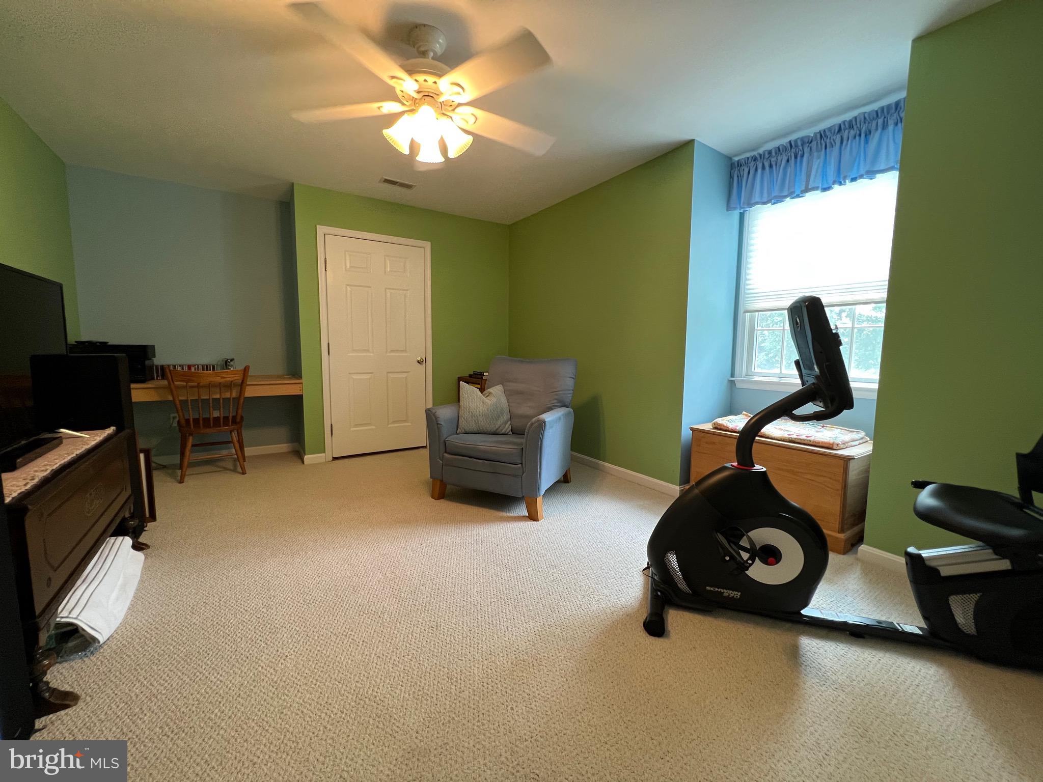 WILLOWBROOK - Residential