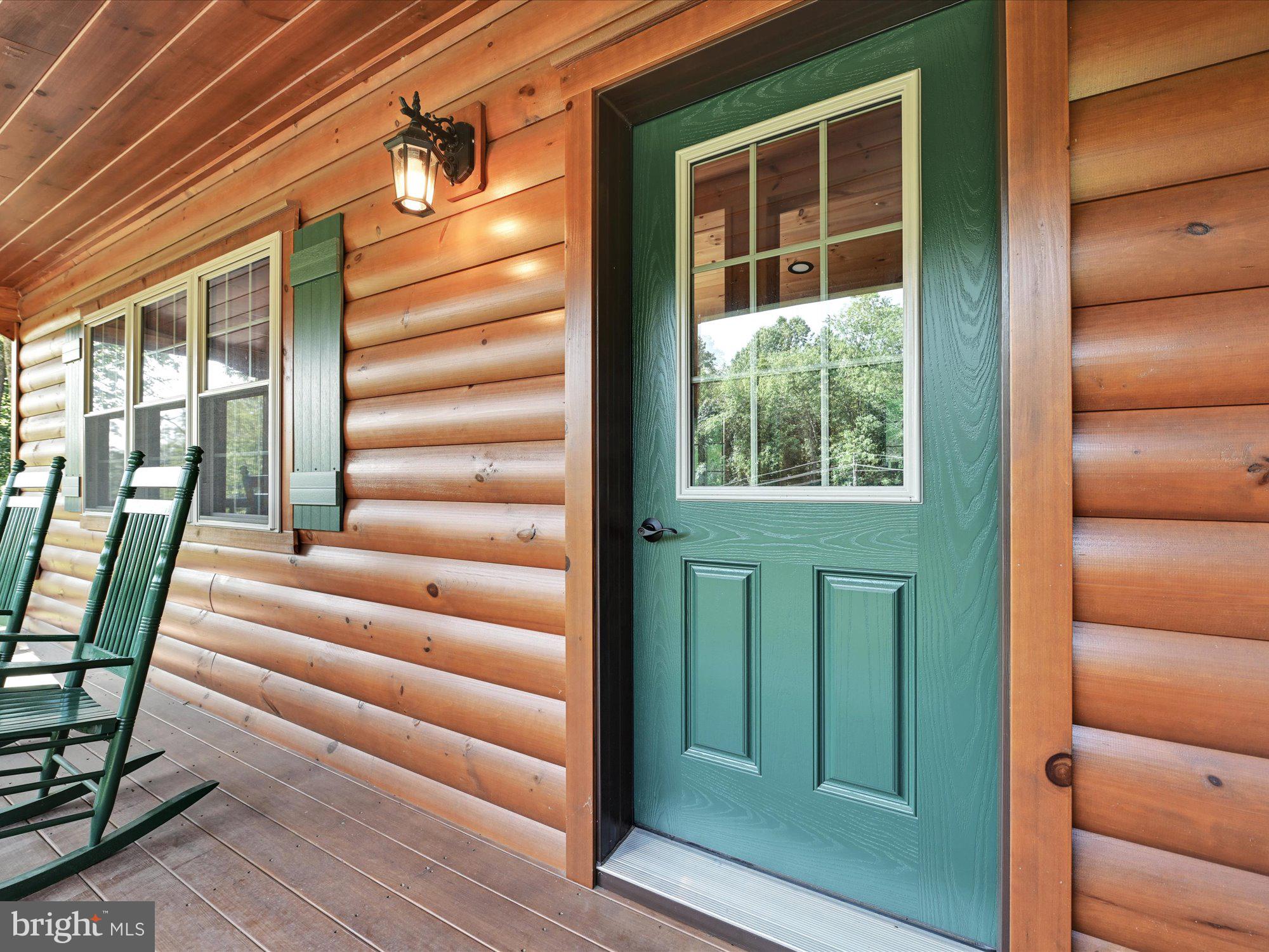 LAKE WYNONAH - Residential