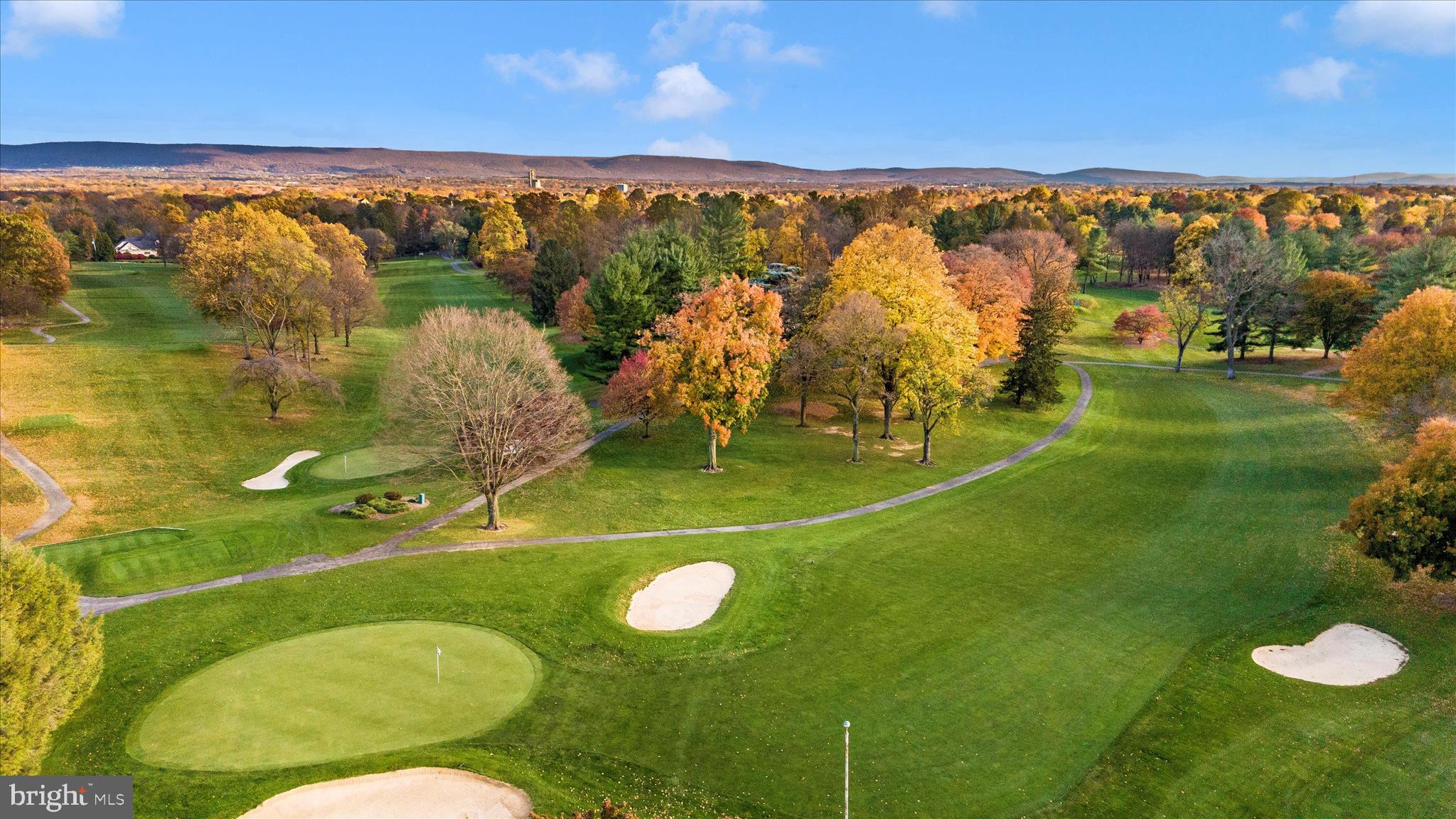 FOUNTAIN HEAD - Residential