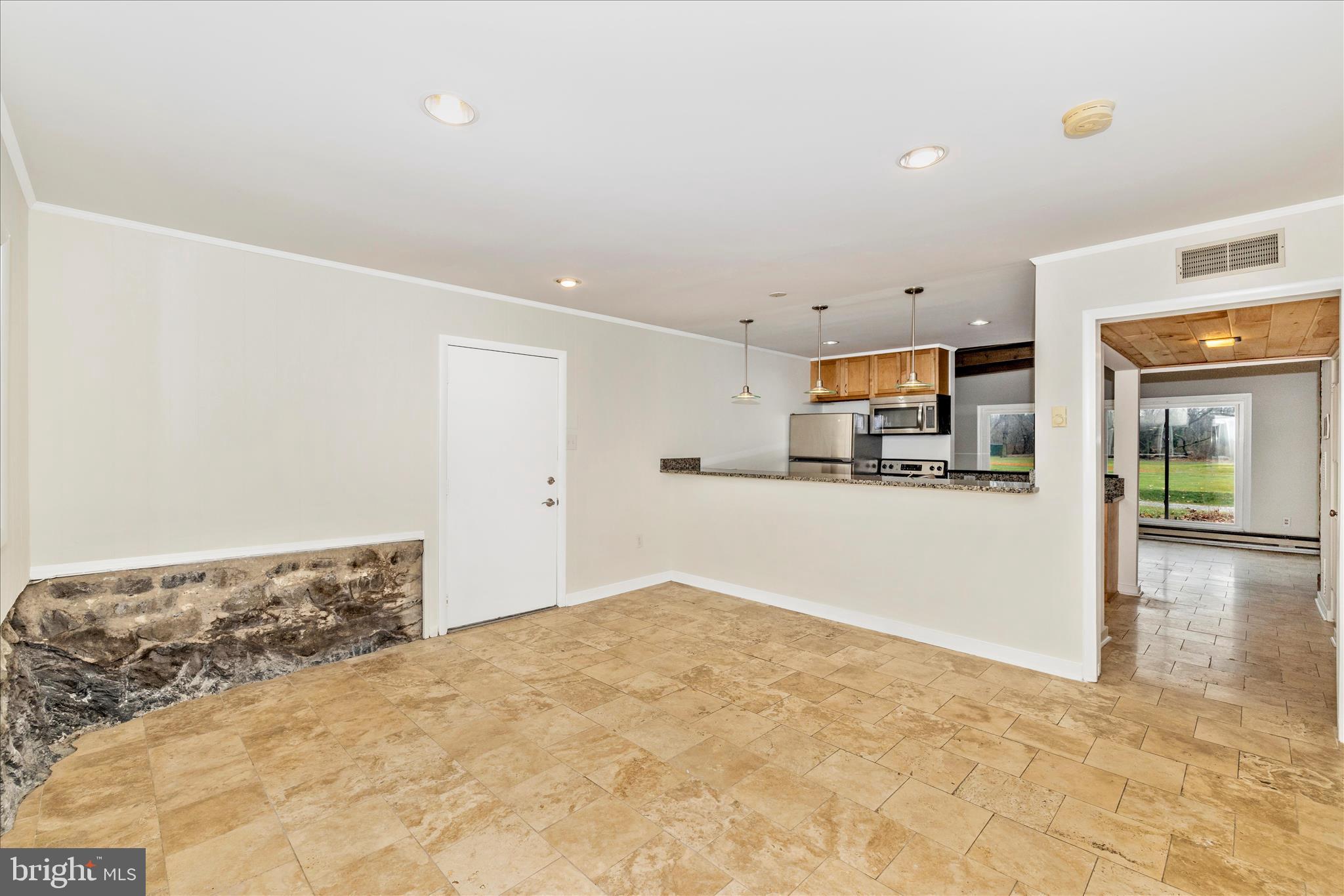 FOUNTAIN HEAD - Residential