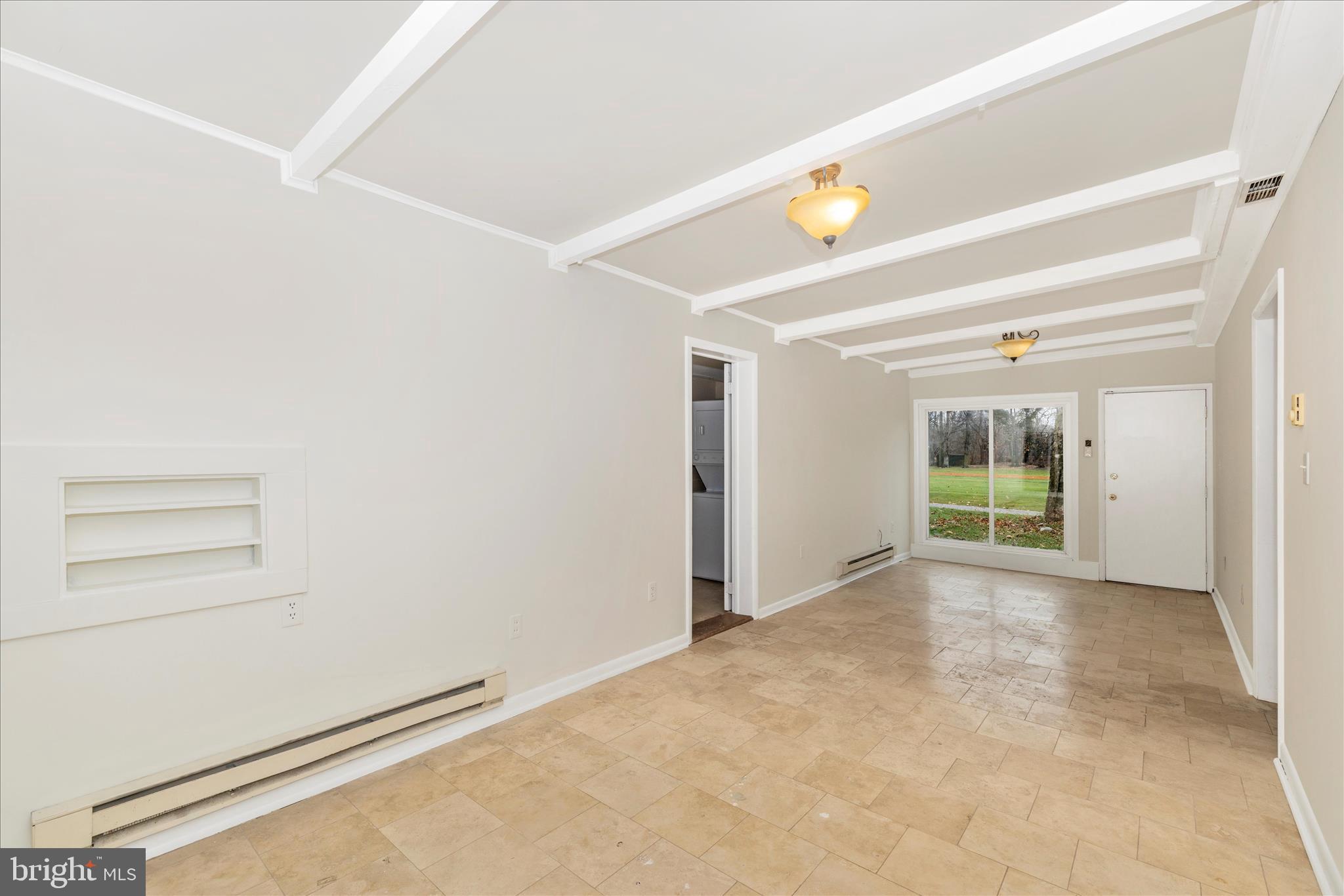 FOUNTAIN HEAD - Residential