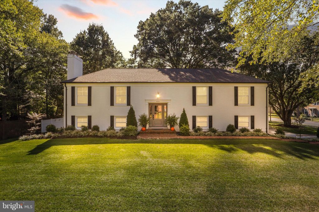 Photo of 4207 Scotland Road, ALEXANDRIA, VA 22309 (MLS # VAFX2276090)