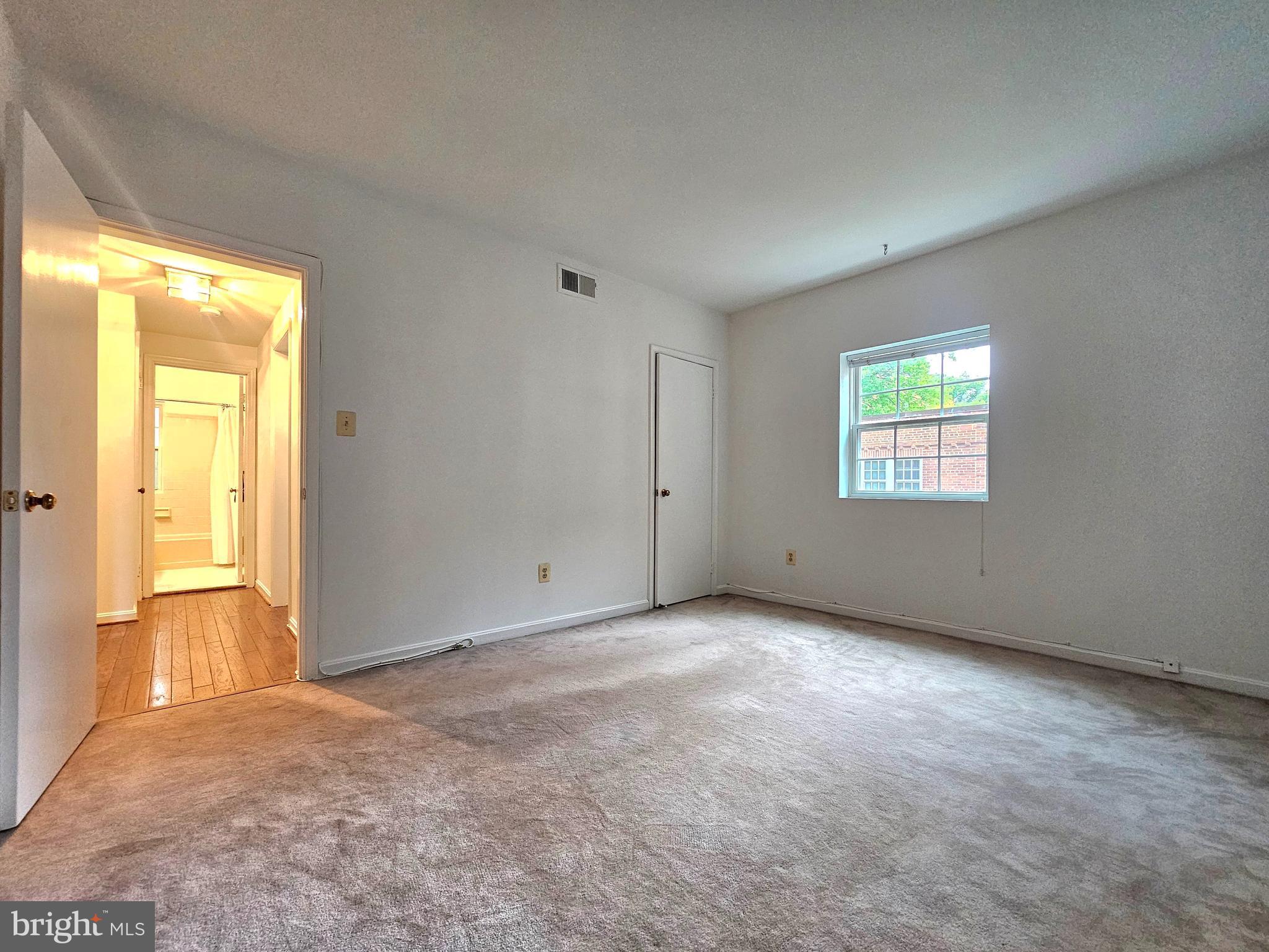 COLONIAL VILLAGE - Residential Lease