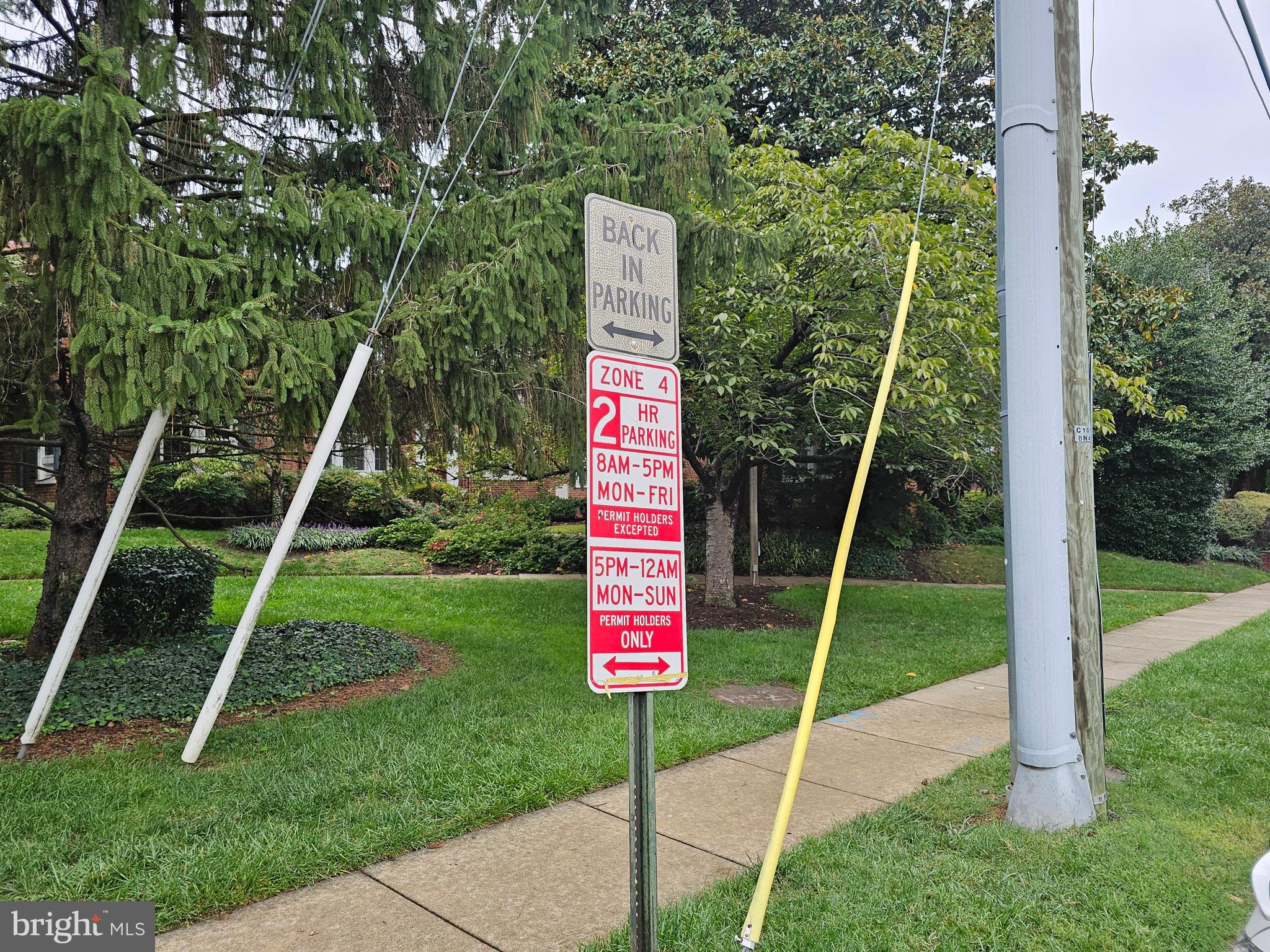 COLONIAL VILLAGE - Residential Lease