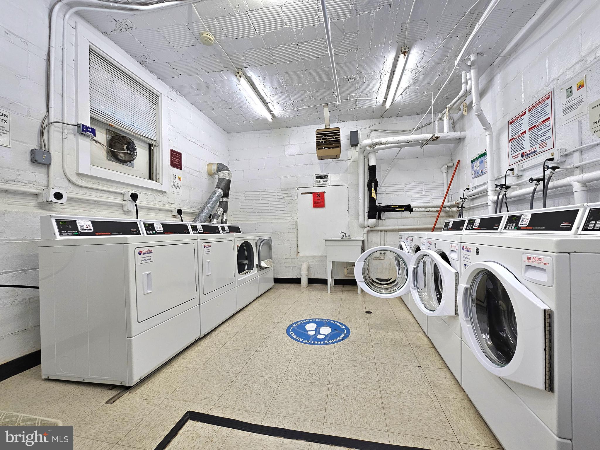 COLONIAL VILLAGE - Residential Lease