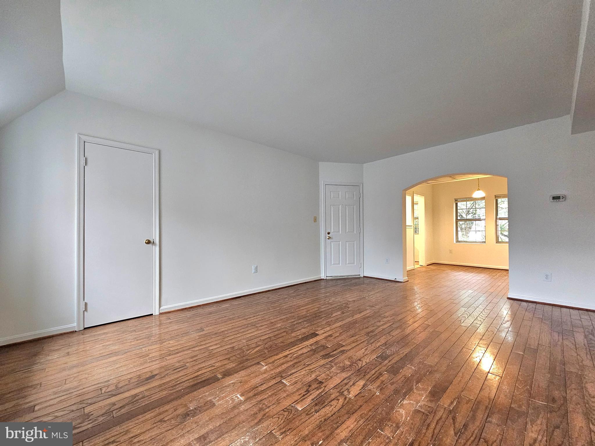 COLONIAL VILLAGE - Residential Lease