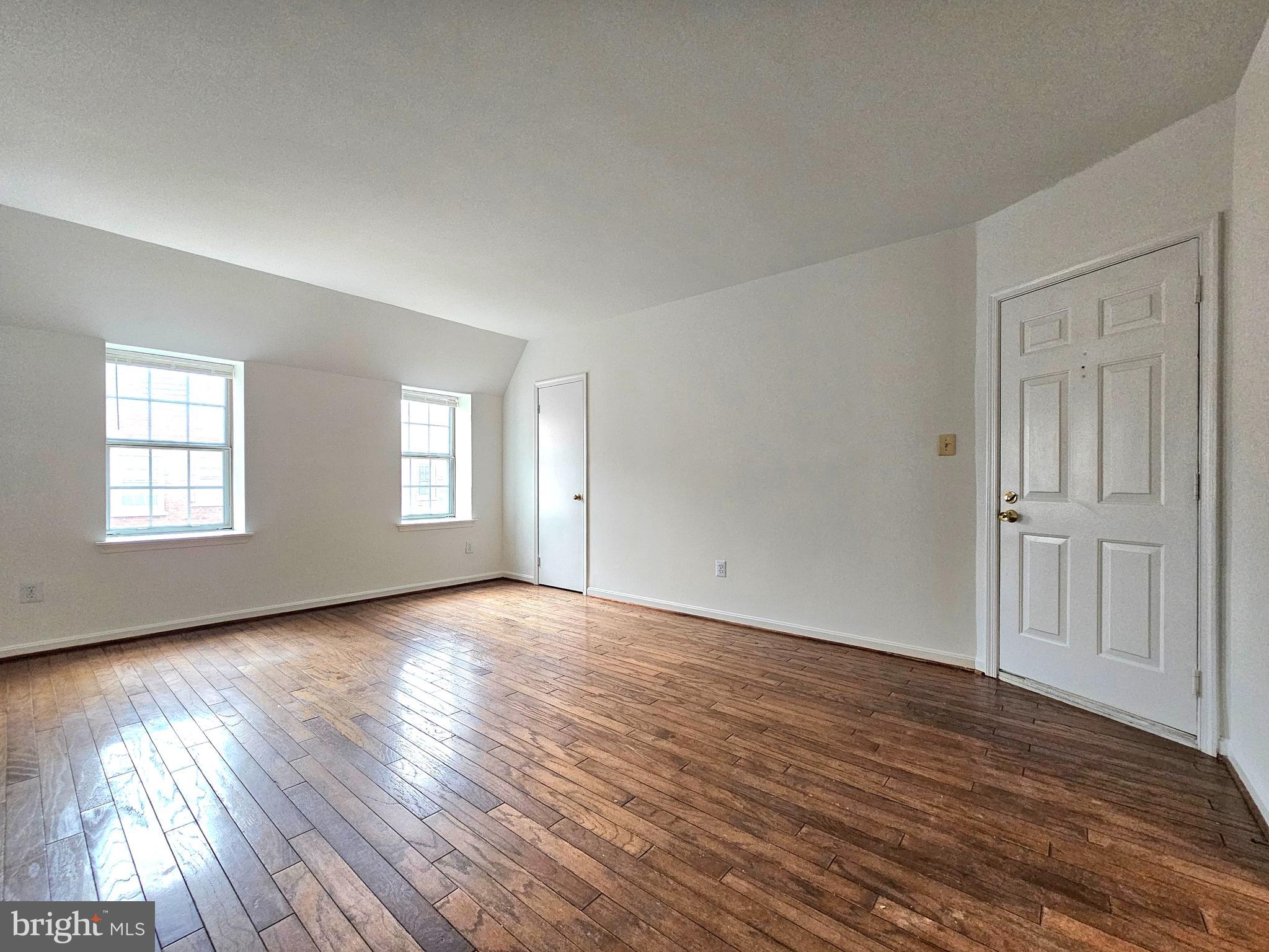 COLONIAL VILLAGE - Residential Lease