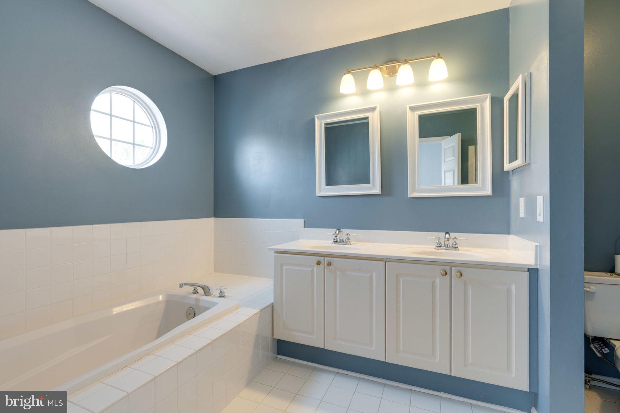 SOUTHLAKE AT MONTCLAIR - Residential