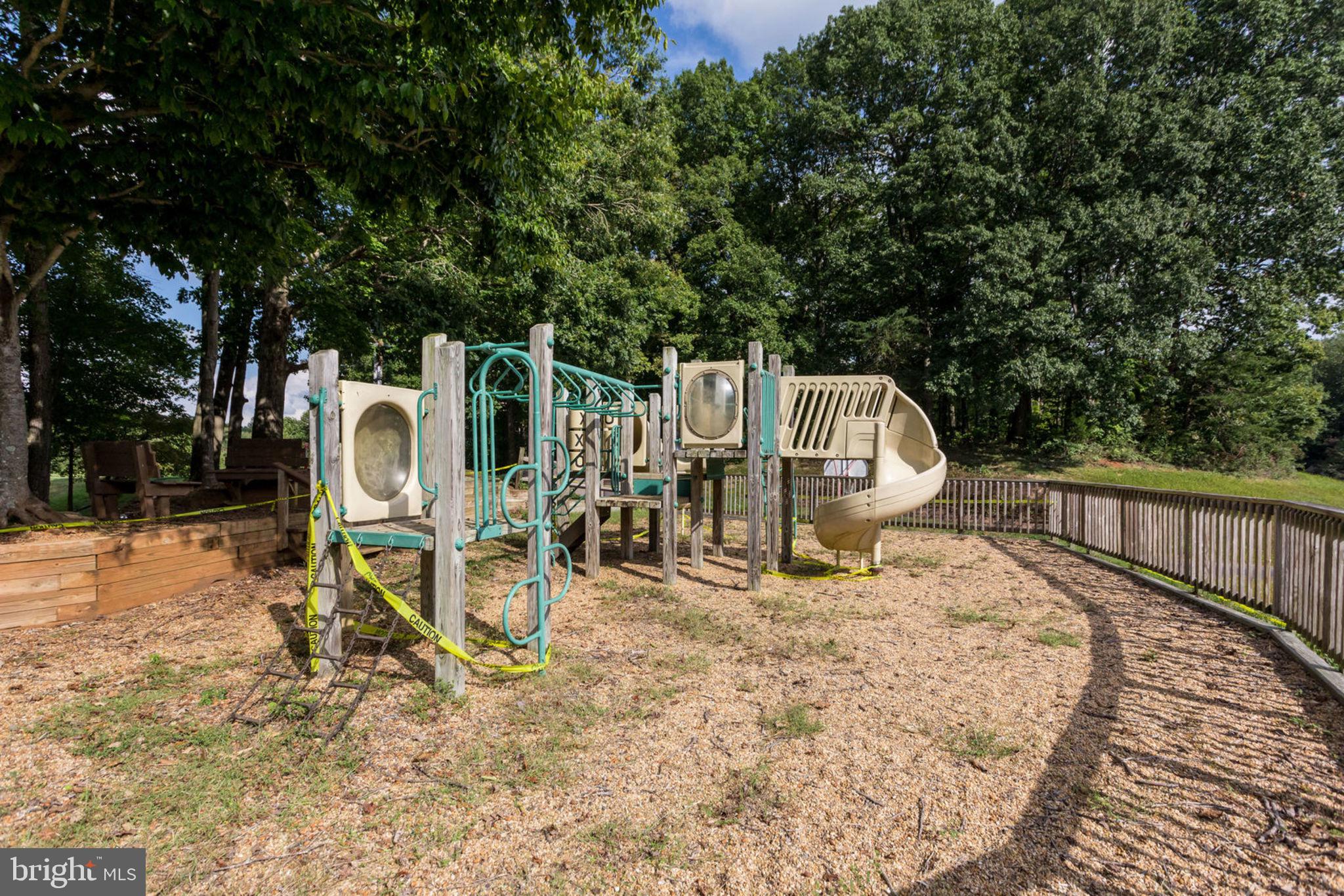 SOUTHLAKE AT MONTCLAIR - Residential