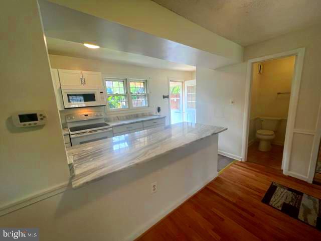 WINTER HILL - Residential Lease