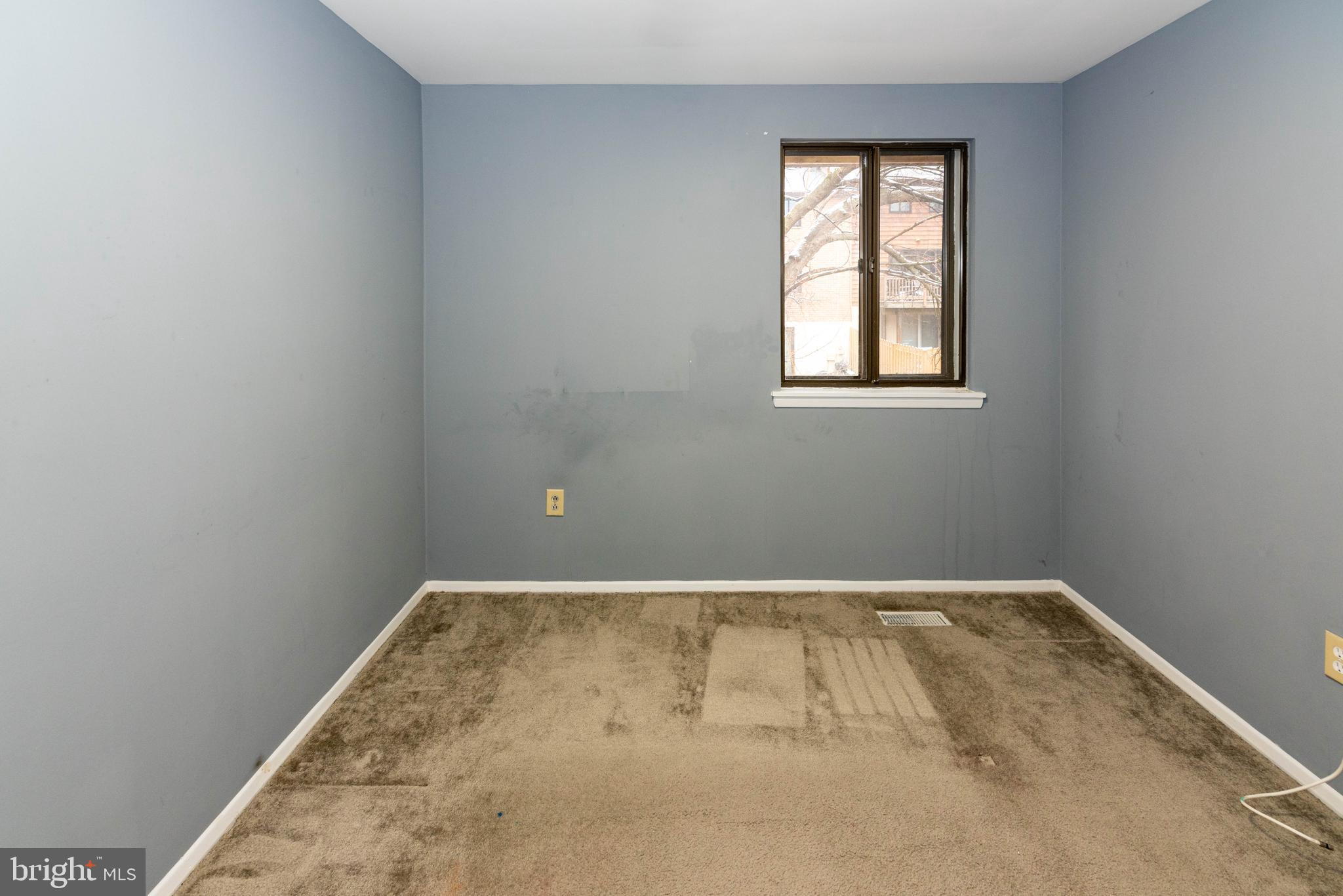 VILLAGE OF OWEN BROWN - Residential