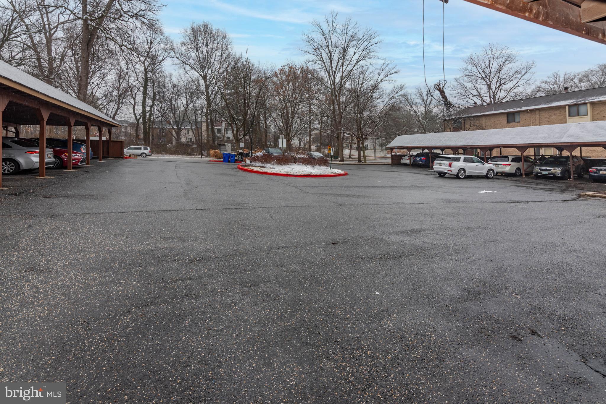 VILLAGE OF OWEN BROWN - Residential