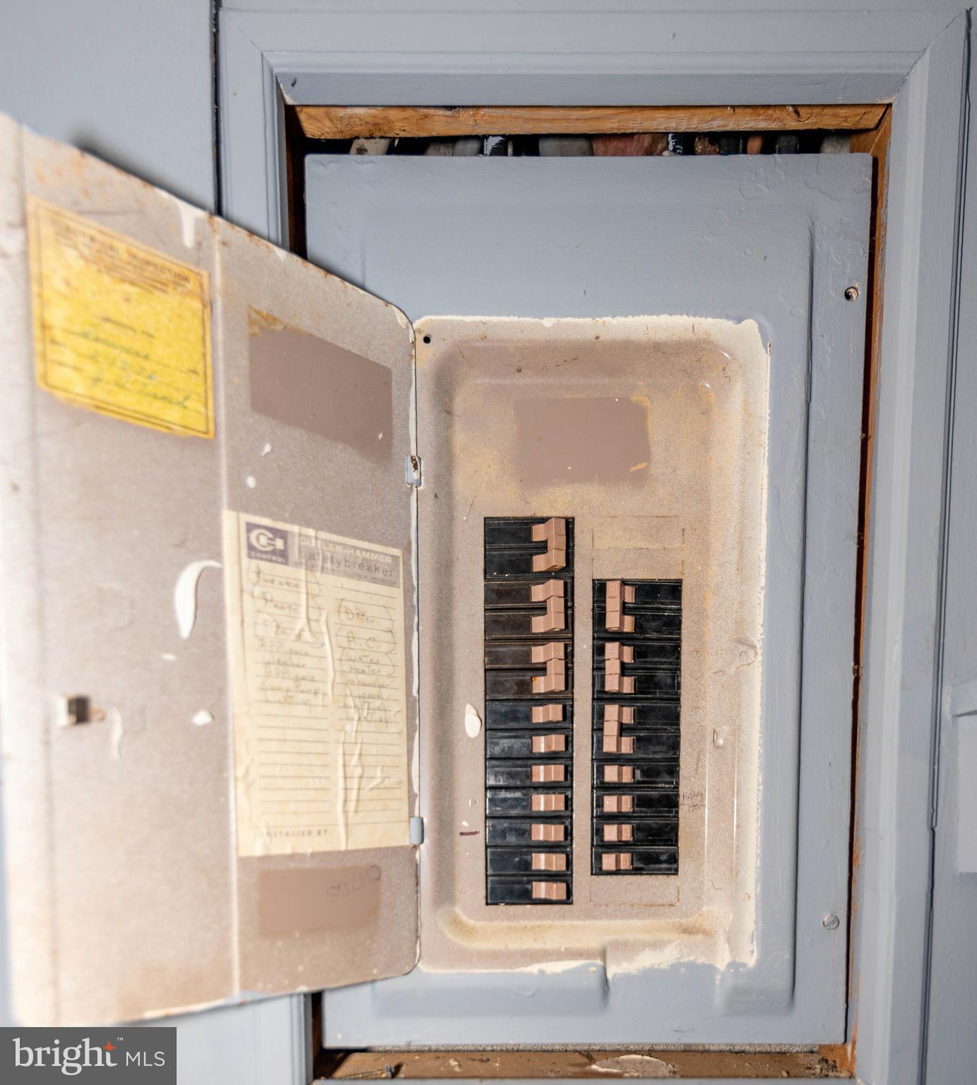 VILLAGE OF OWEN BROWN - Residential