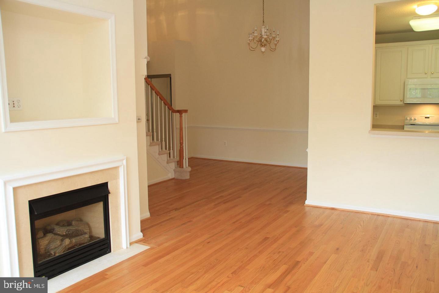 MADISON PARK AT WEST MARKET - Residential Lease