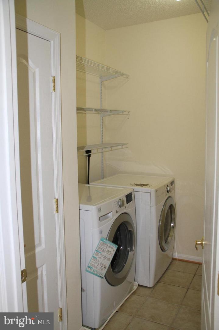 MADISON PARK AT WEST MARKET - Residential Lease