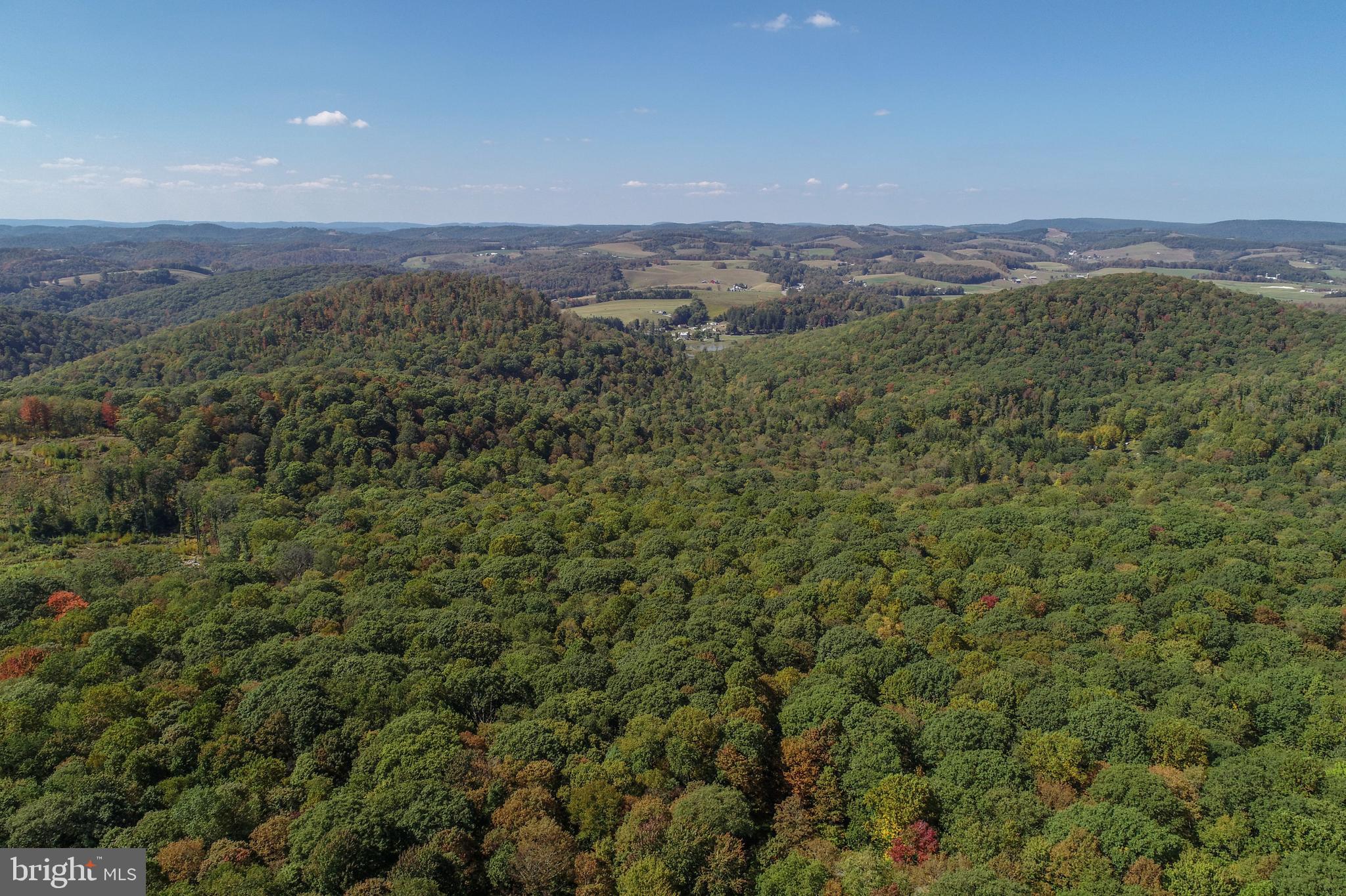 BACKBONE RIDGE - Land