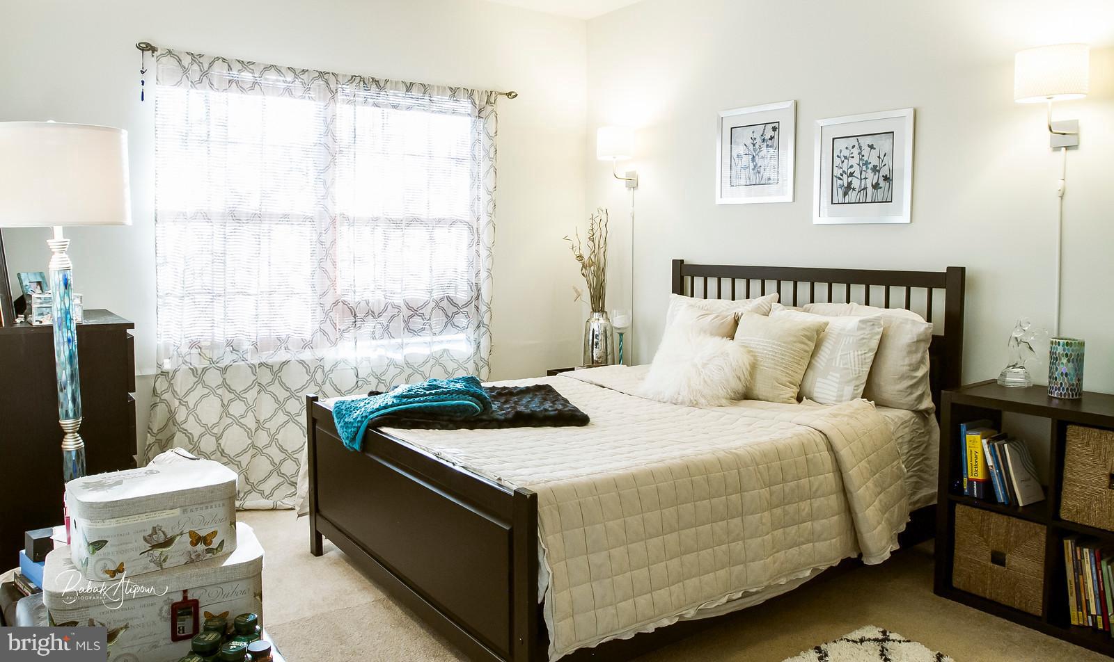 CEDAR LAKES - Residential