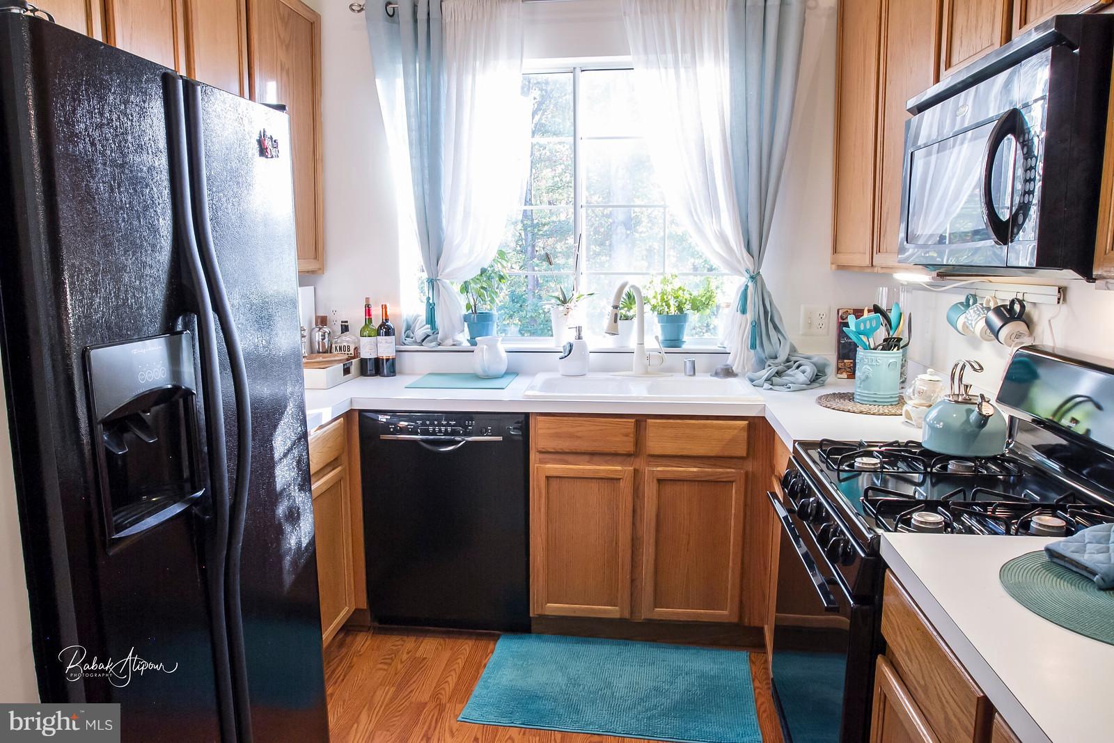 CEDAR LAKES - Residential