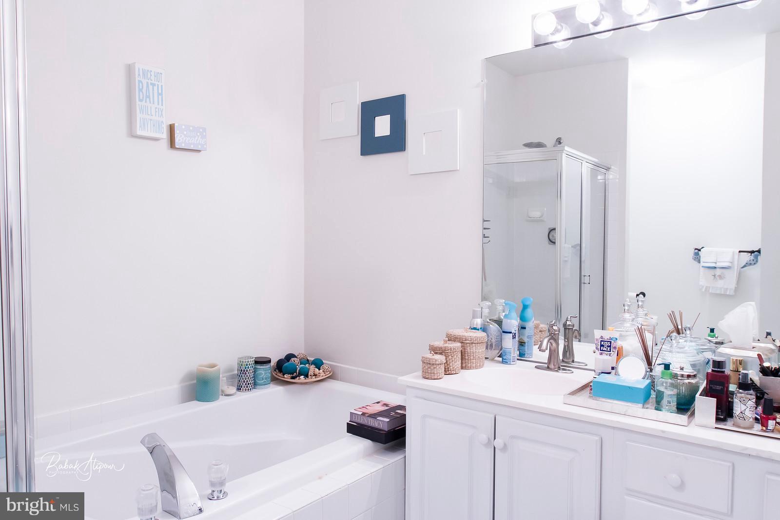 CEDAR LAKES - Residential