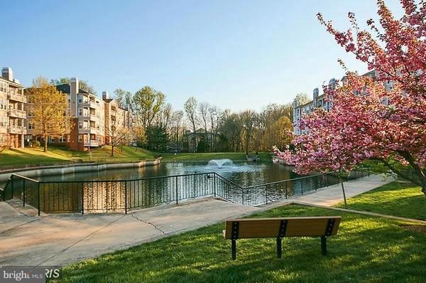 CEDAR LAKES - Residential