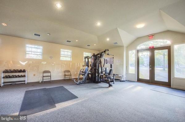 CEDAR LAKES - Residential