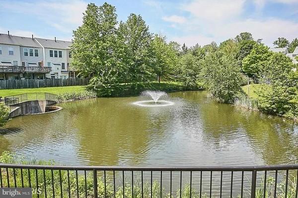 CEDAR LAKES - Residential