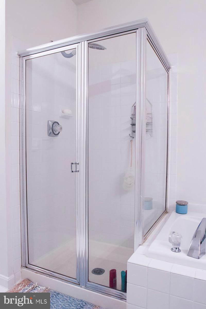 CEDAR LAKES - Residential