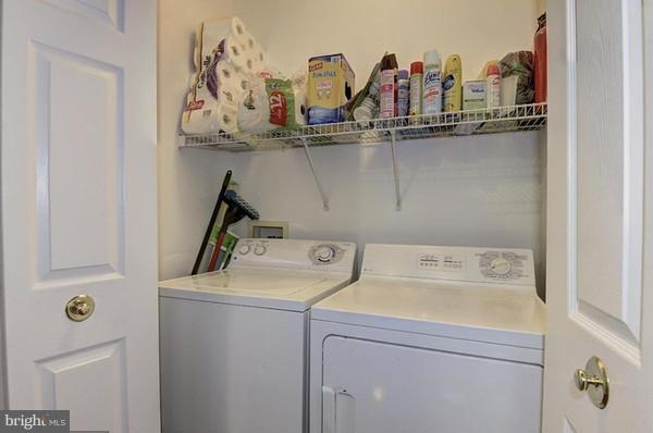 CEDAR LAKES - Residential