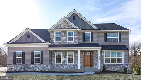 167 ELLICOTT ROAD AVONDALE PA 19311