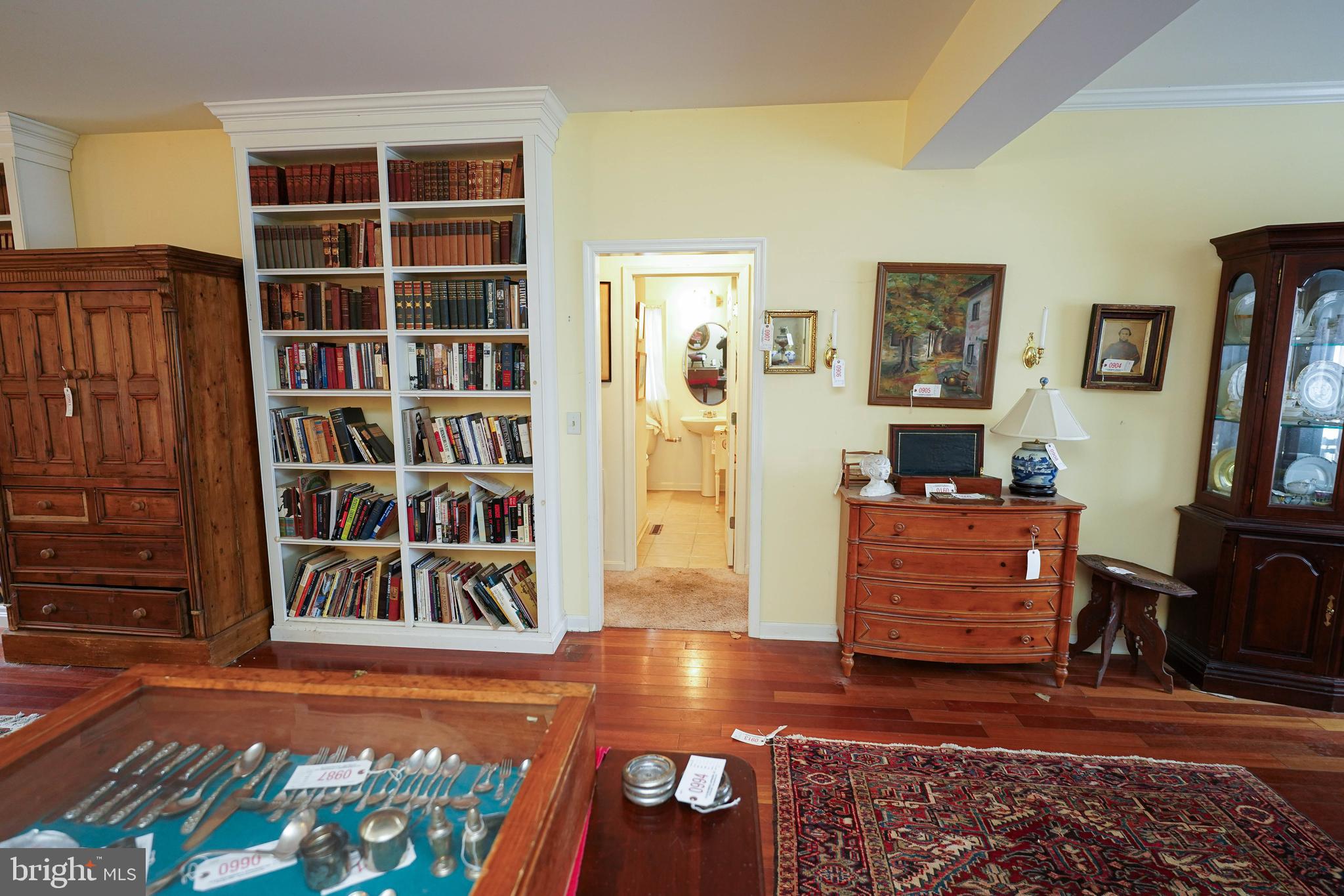 SLEEPY HOLLOW - Residential