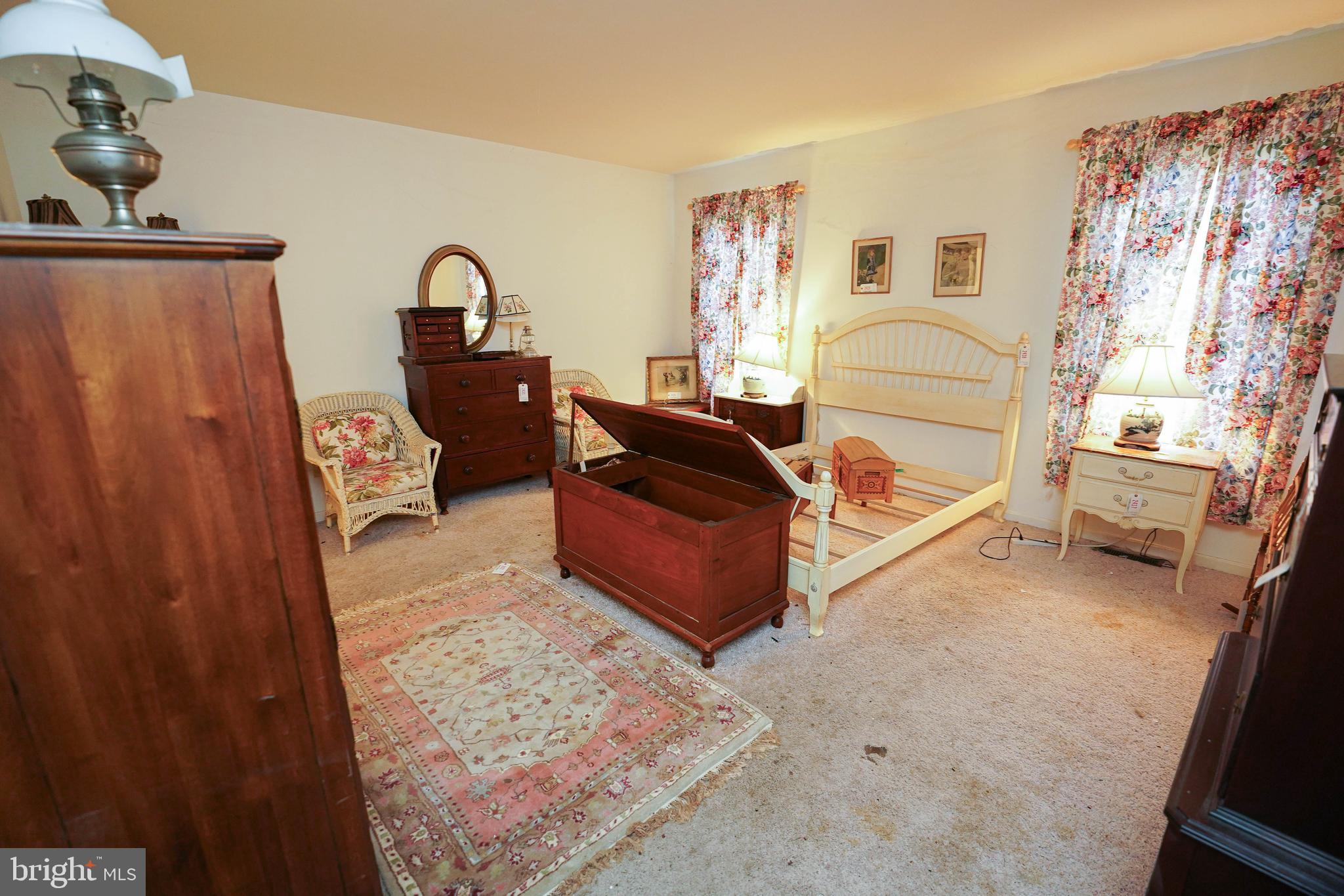 SLEEPY HOLLOW - Residential