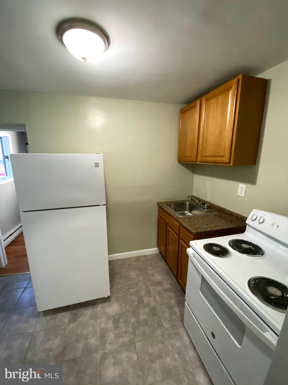 KENSINGTON - Residential Lease