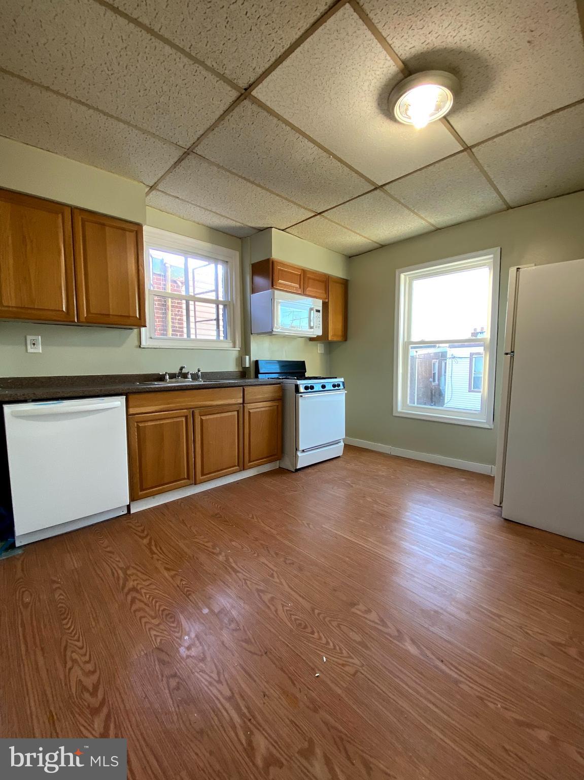 KENSINGTON - Residential Lease